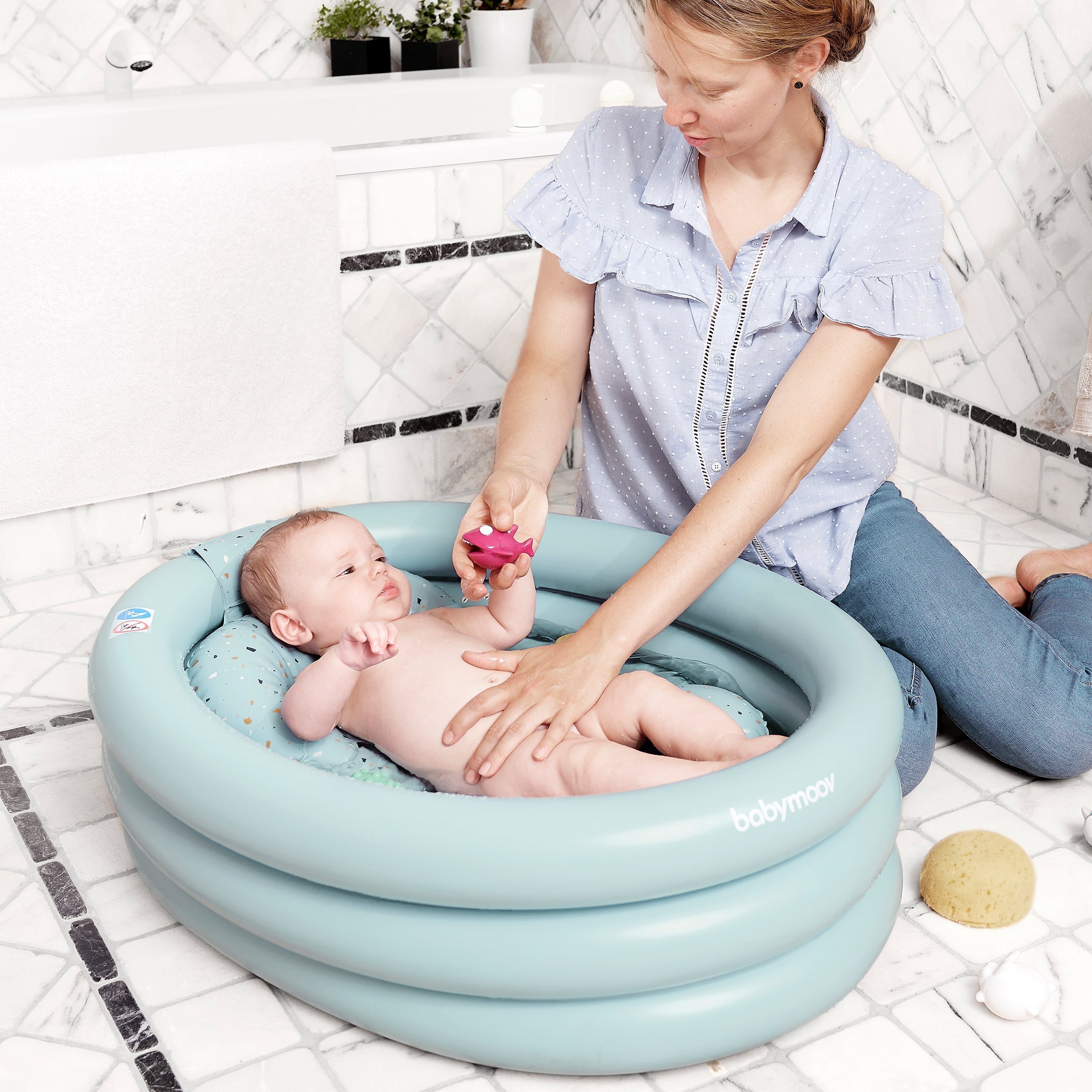 Travel hot sale baby tub