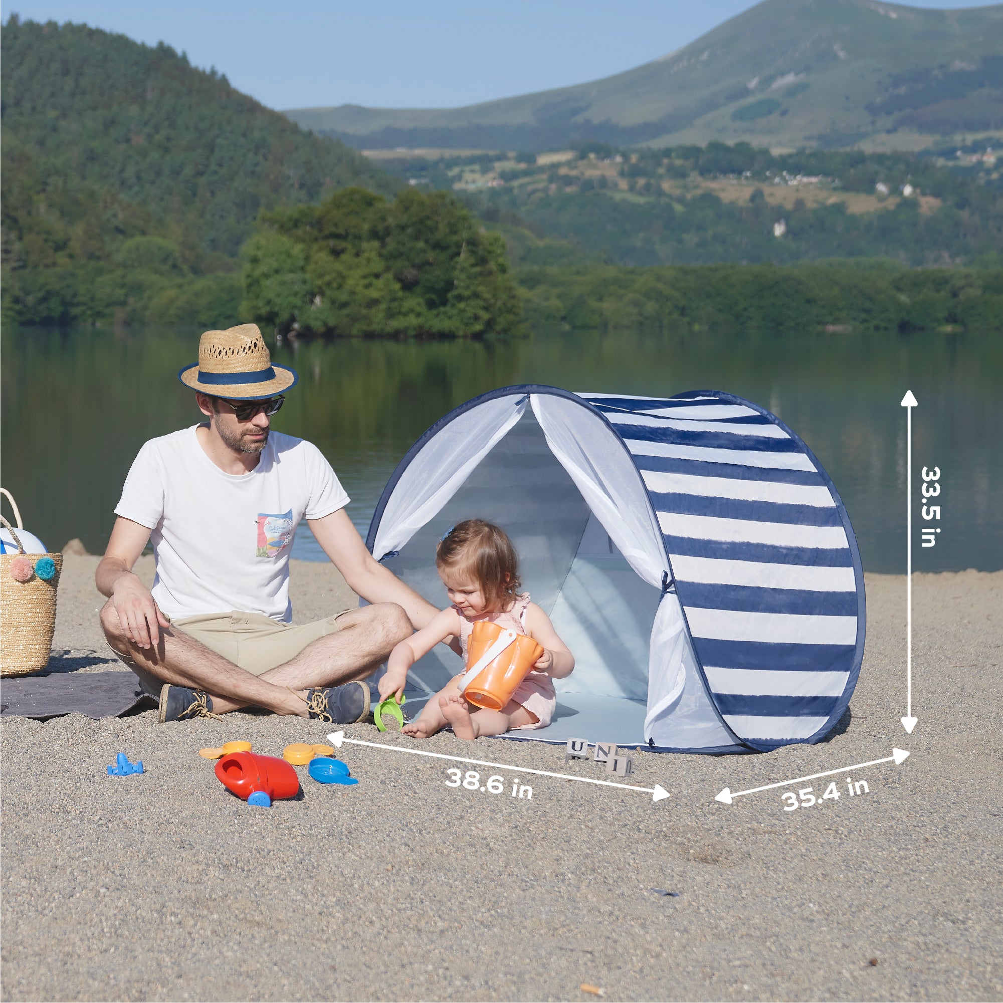 Babymoov Anti UV tent a must have with baby at the beach