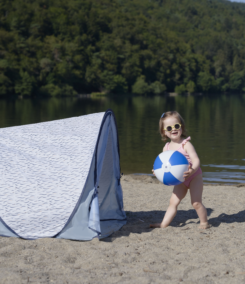 Babymoov UV tent, a must-have with baby the beach!
